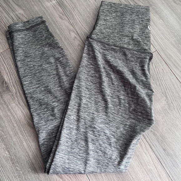 Lululemon grey align size 4, 25" inseam casual comfy leggings - Picture 1 of 2